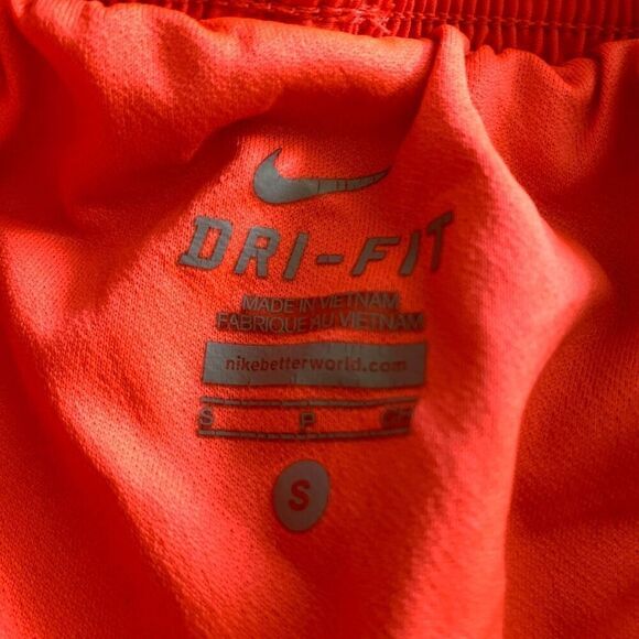 Nike athletic lined short size small - Picture 4 of 6
